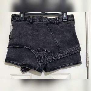 * Woman's Asymmetrical Upside Down High Waist Mini Denim Skorts XL